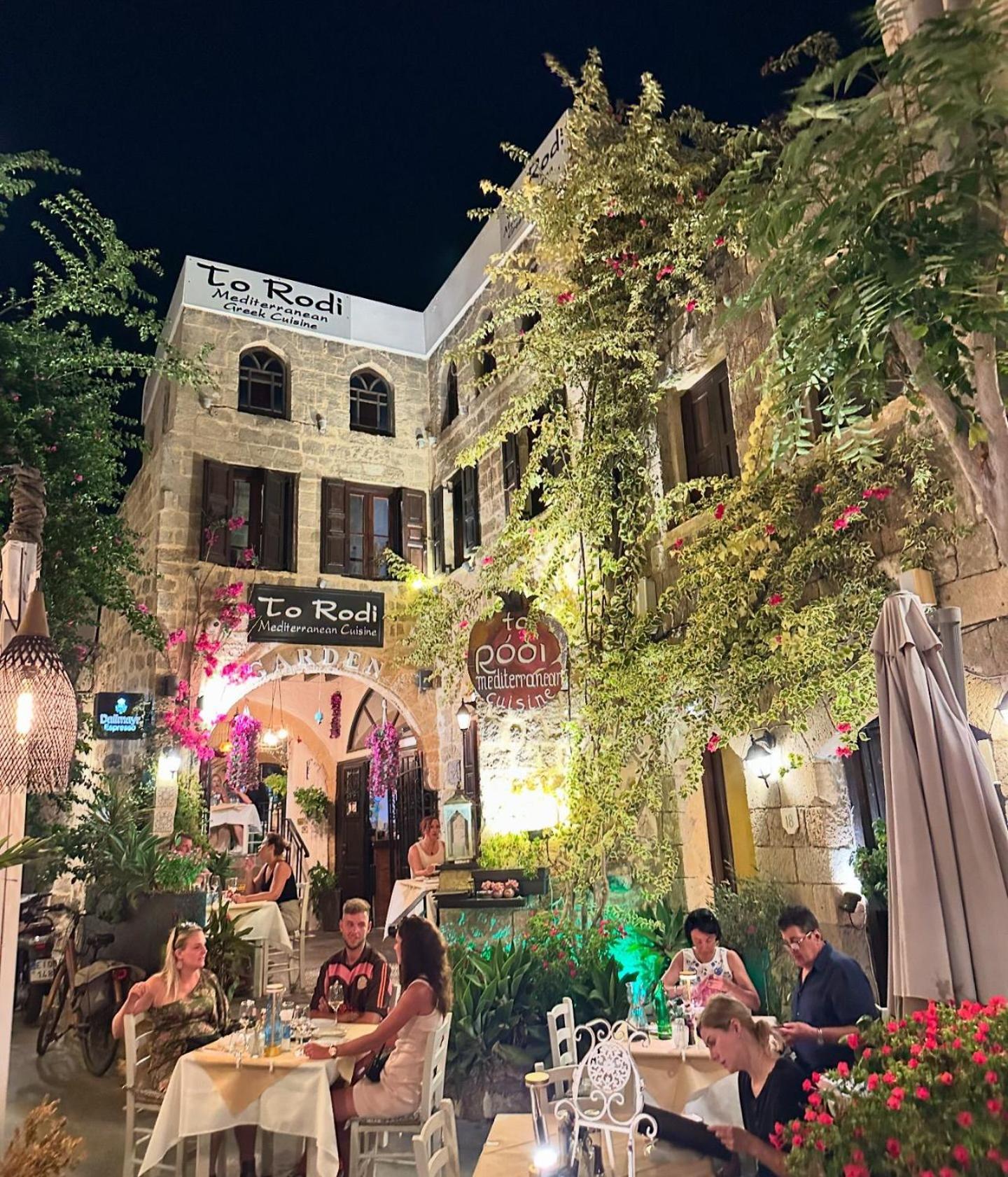 To Rodi Apartments Rhodes City Εξωτερικό φωτογραφία